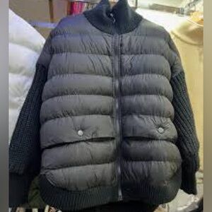 Puffer Sweater Jacket. Black Super Stylish. Medium